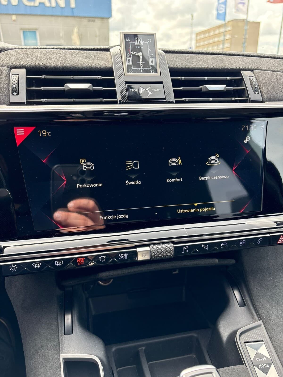 DS Automobiles DS 7 Crossback