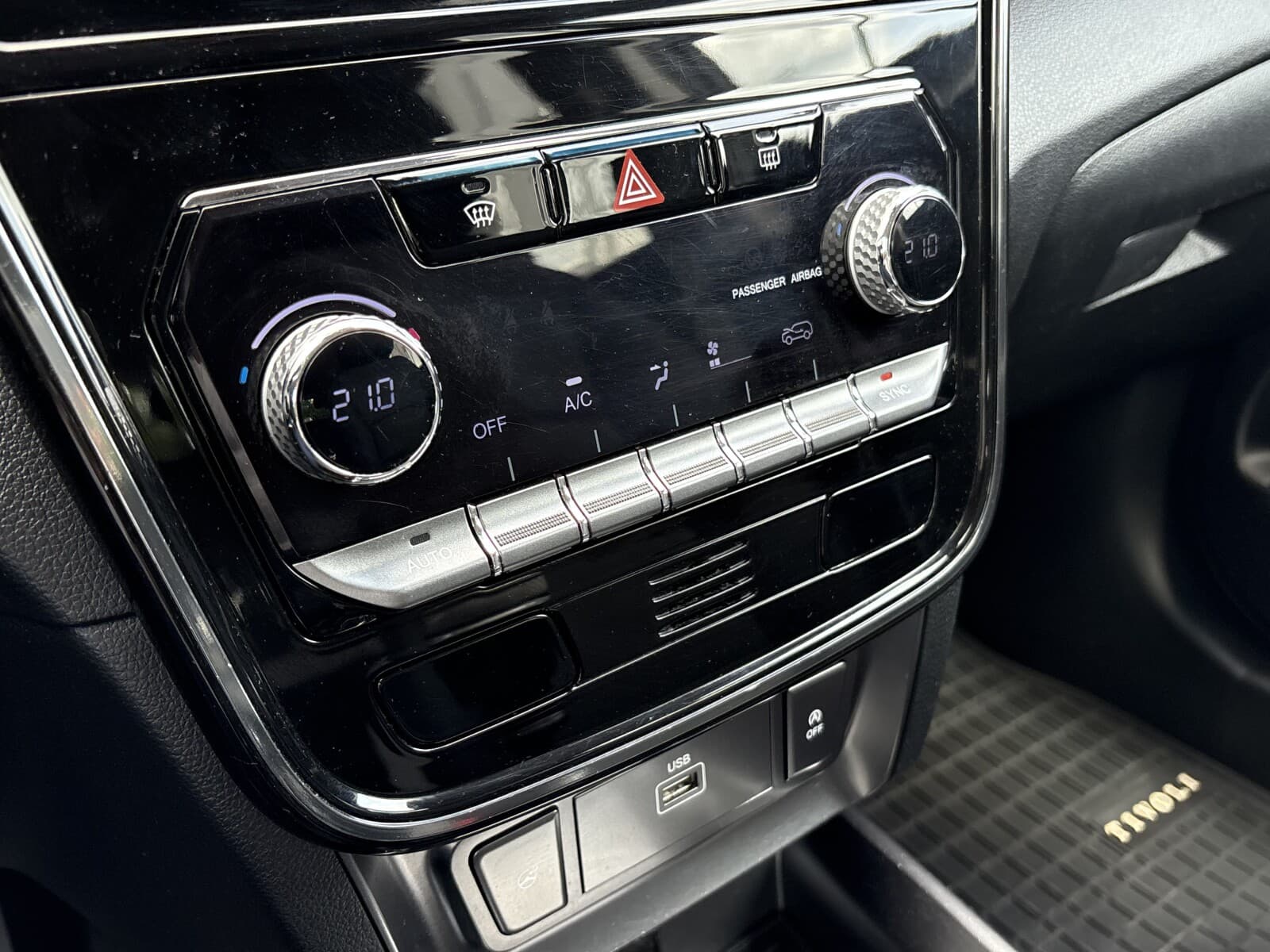 SsangYong/KGM Tivoli Grand