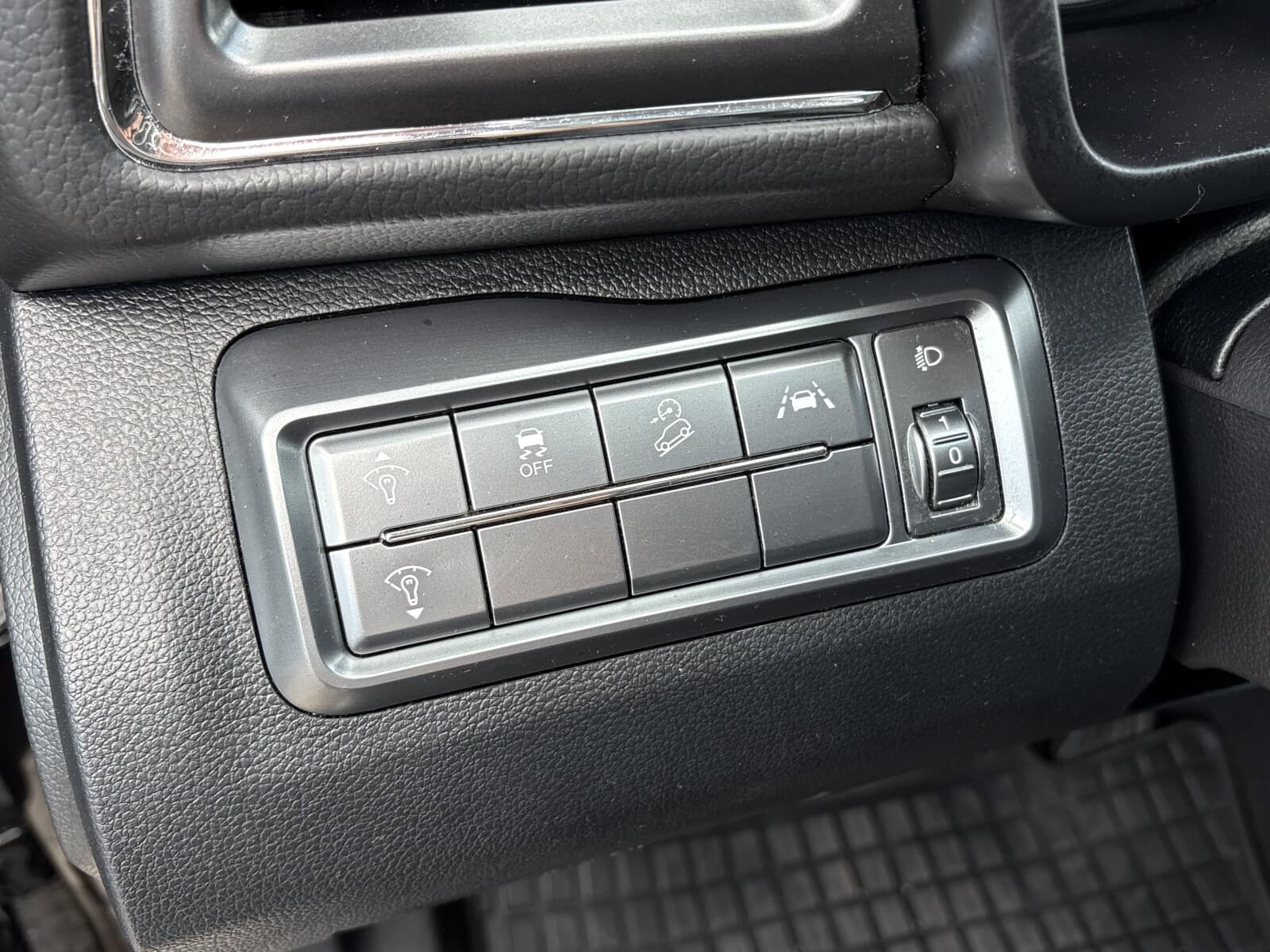 SsangYong/KGM Tivoli Grand
