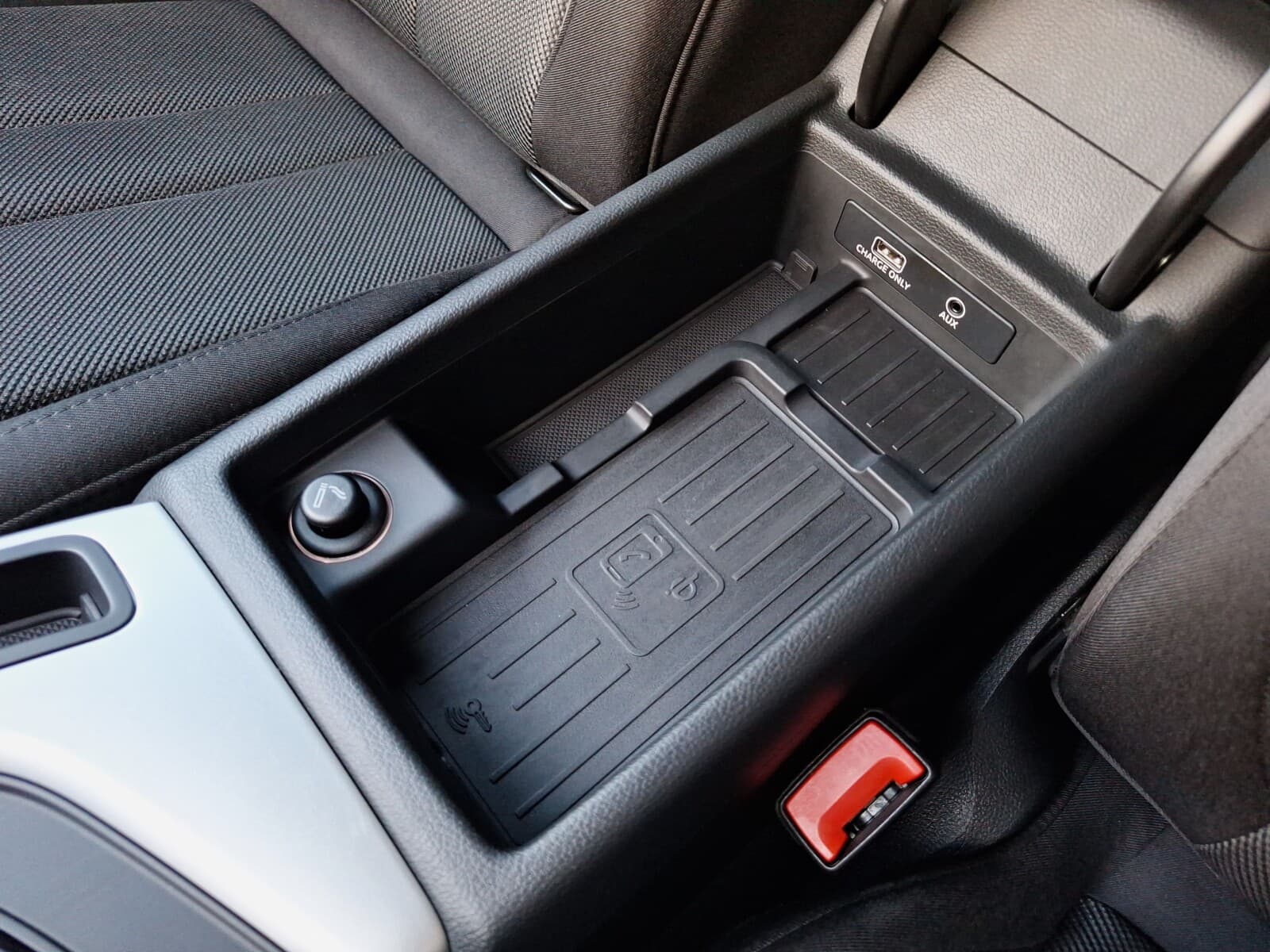 Audi A4 Limousine