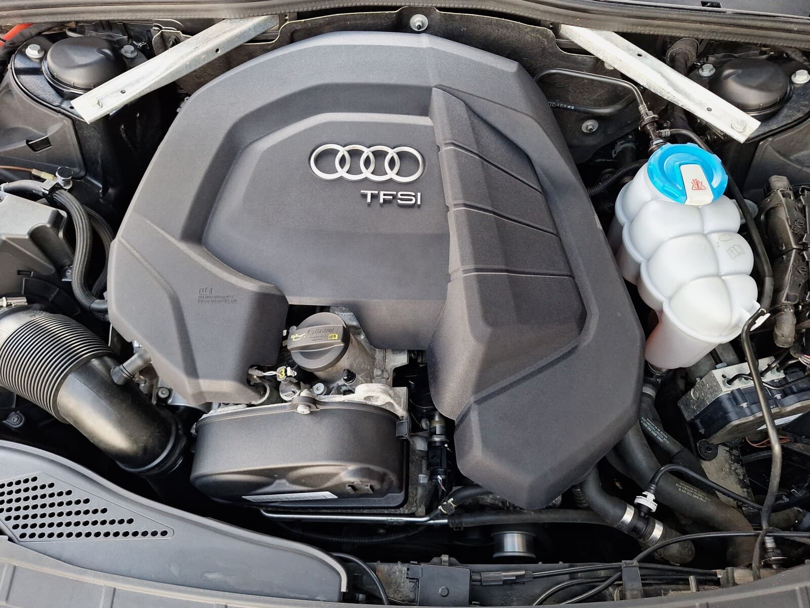 Audi A4 Limousine