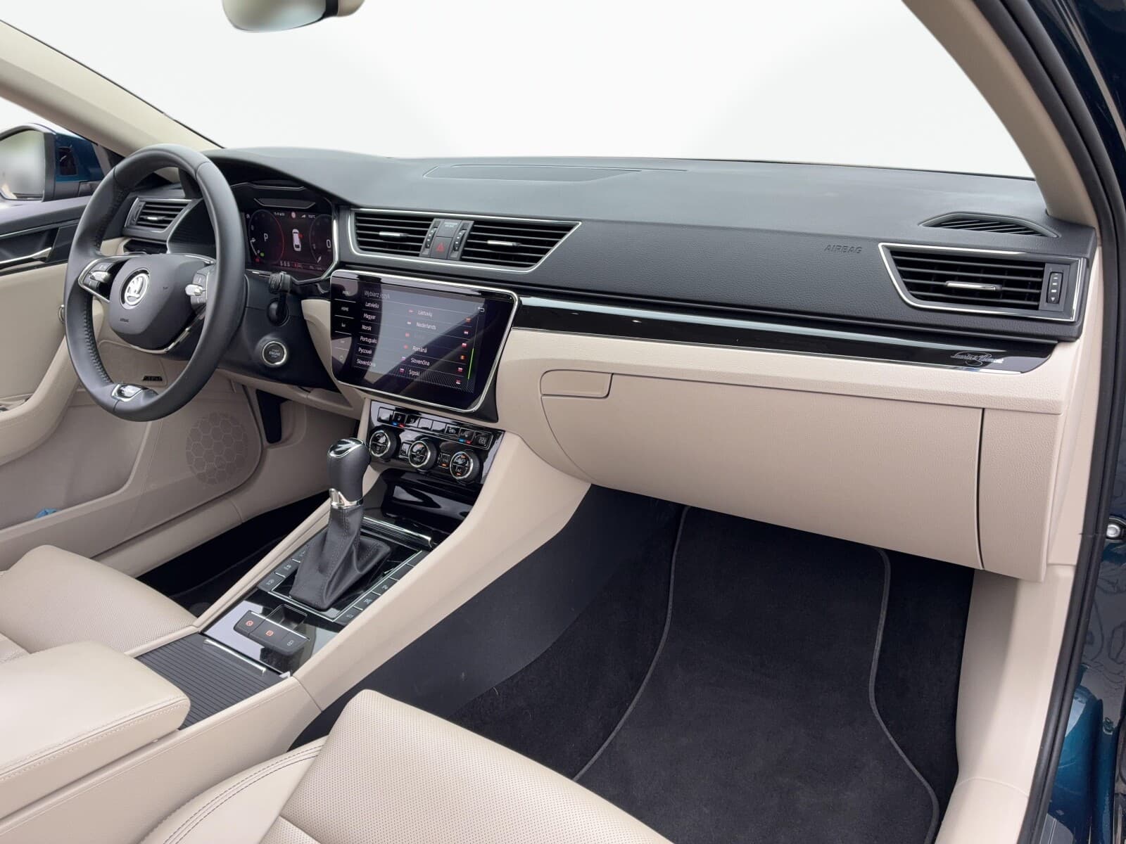 Škoda Superb
