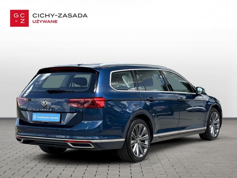 Volkswagen Passat 2022
