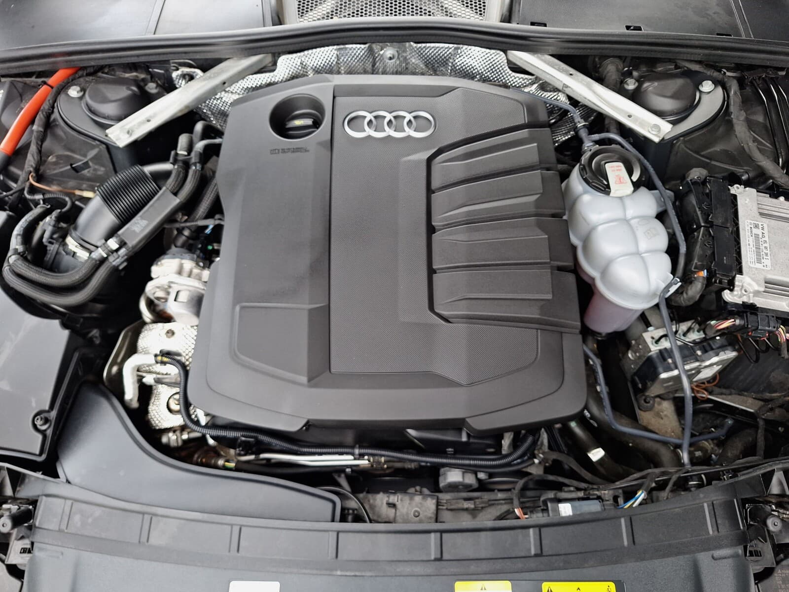 Audi A4 Limousine
