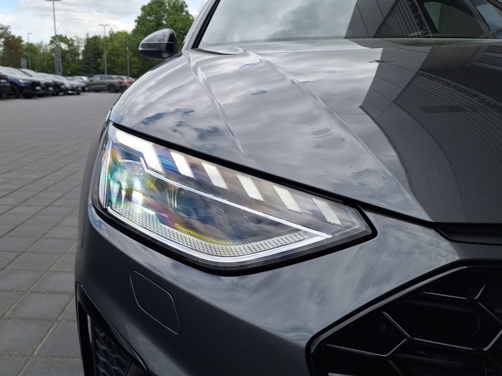 Audi A4 Limousine