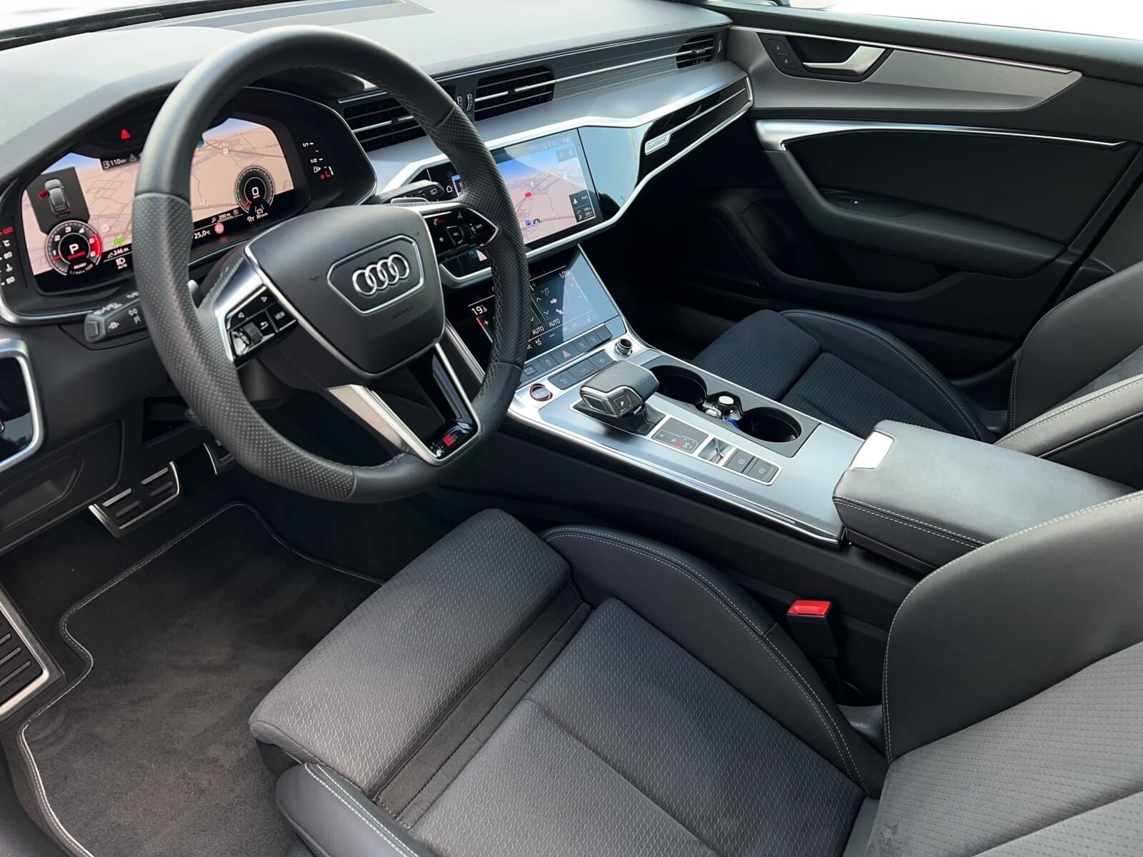 Audi S6 Avant