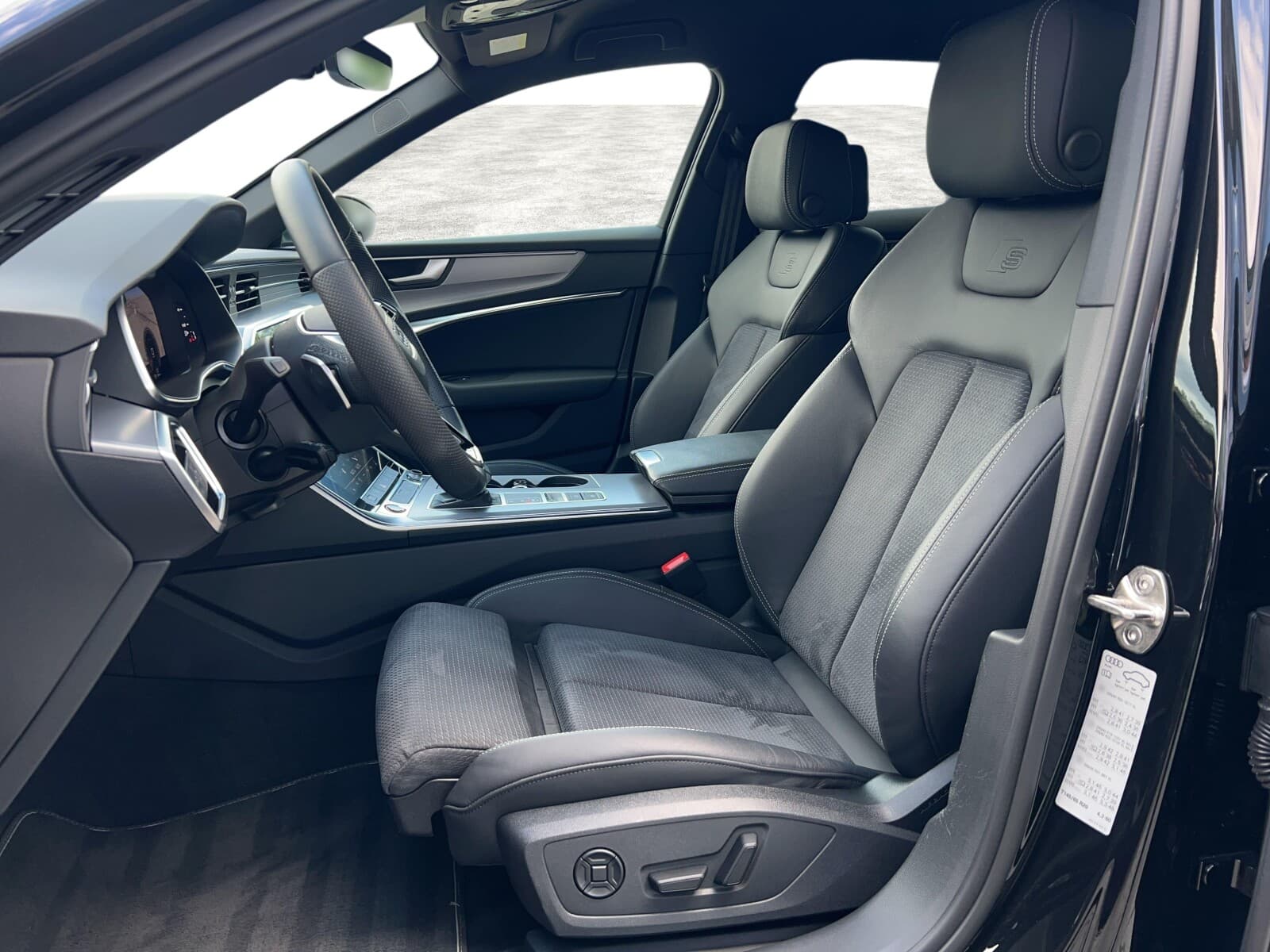 Audi S6 Avant