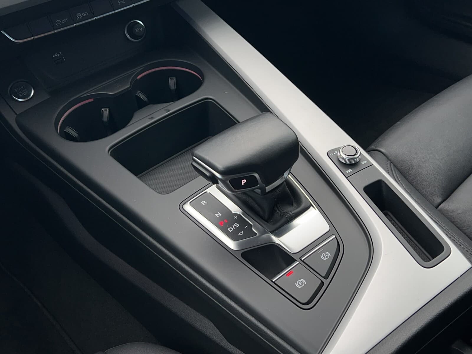 Audi A4 Limousine