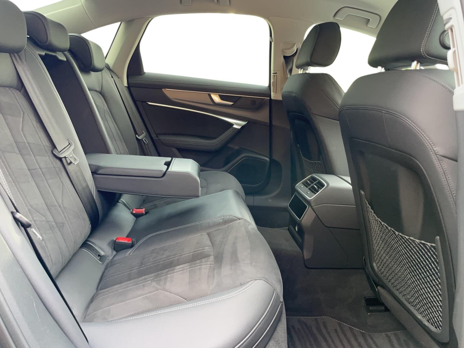 Audi A6 Limousine