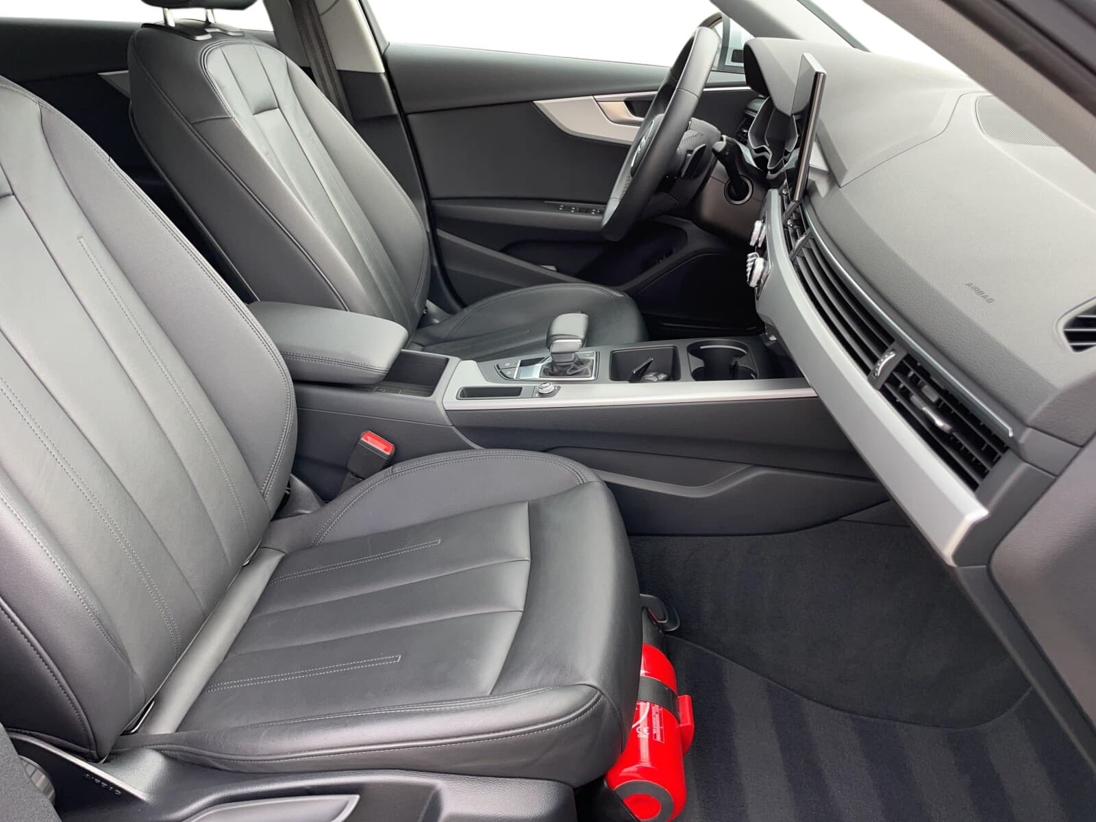 Audi A4 Limousine