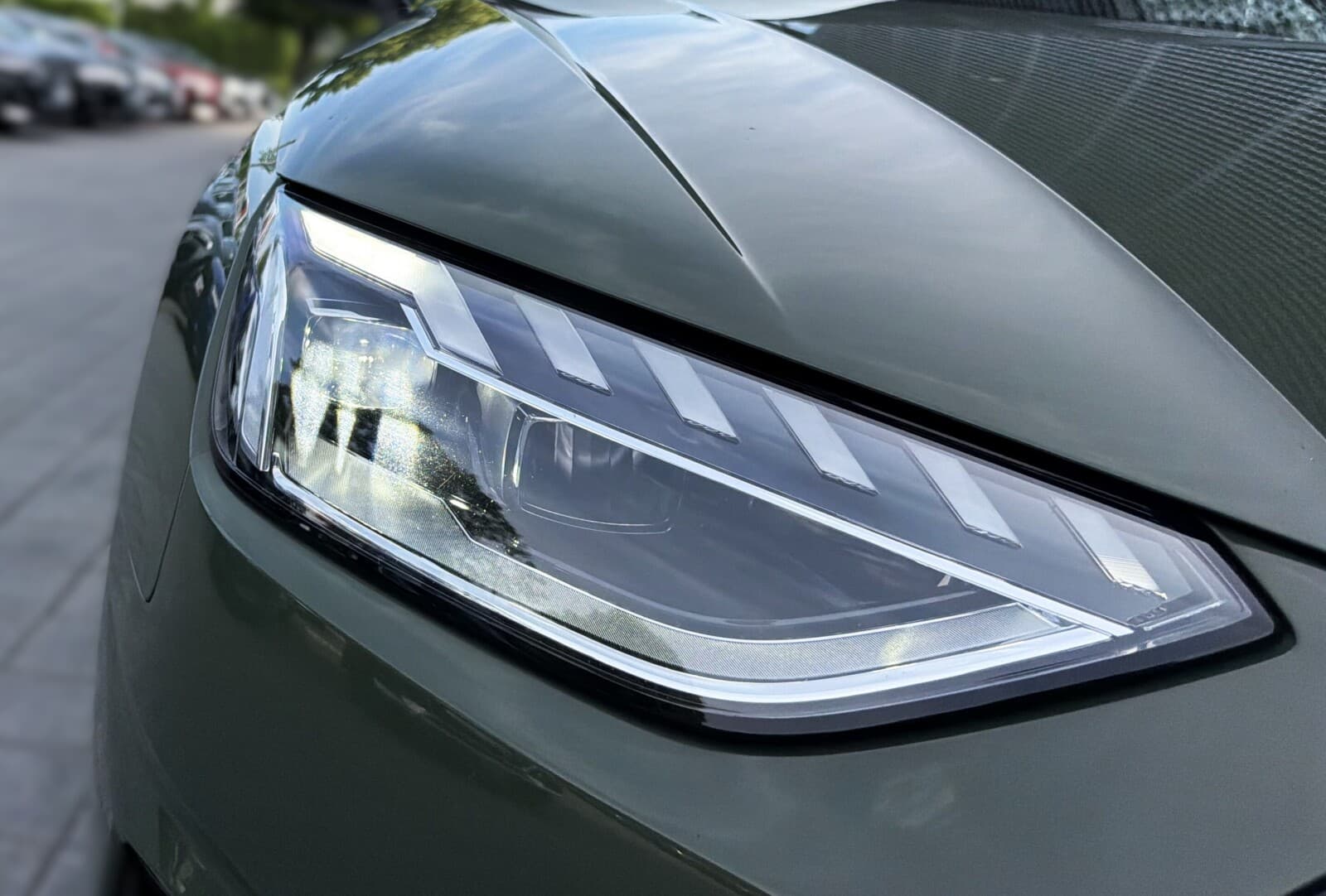 Audi A4 Limousine