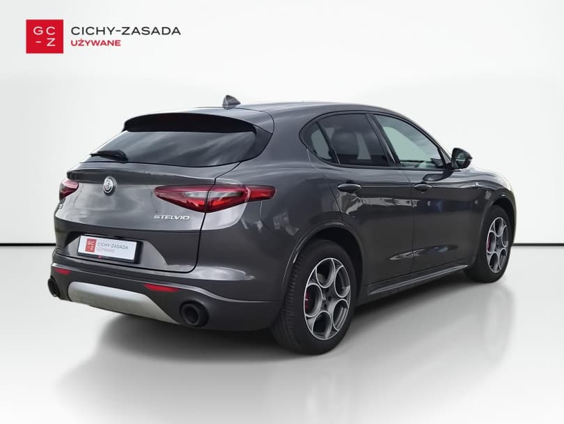 Alfa Romeo Stelvio 2022