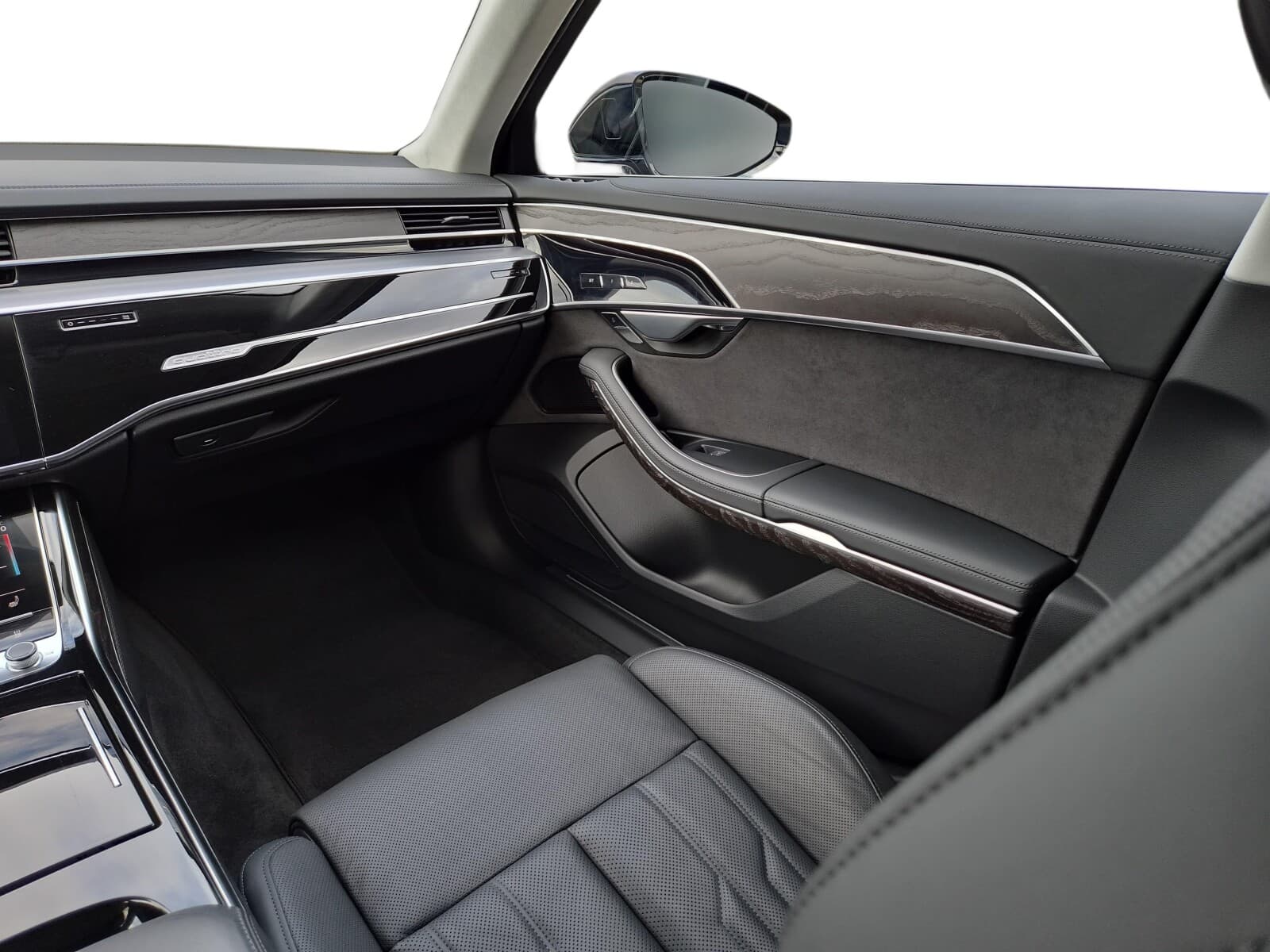 Audi A8 L