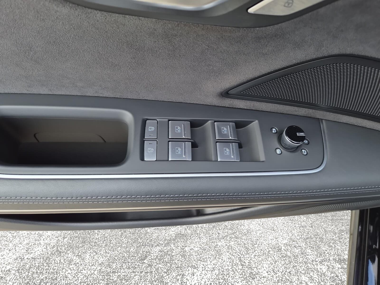 Audi A8 L