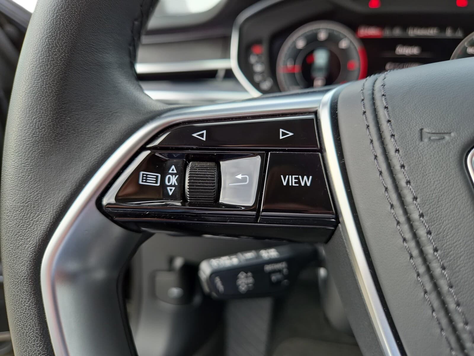 Audi A8 L