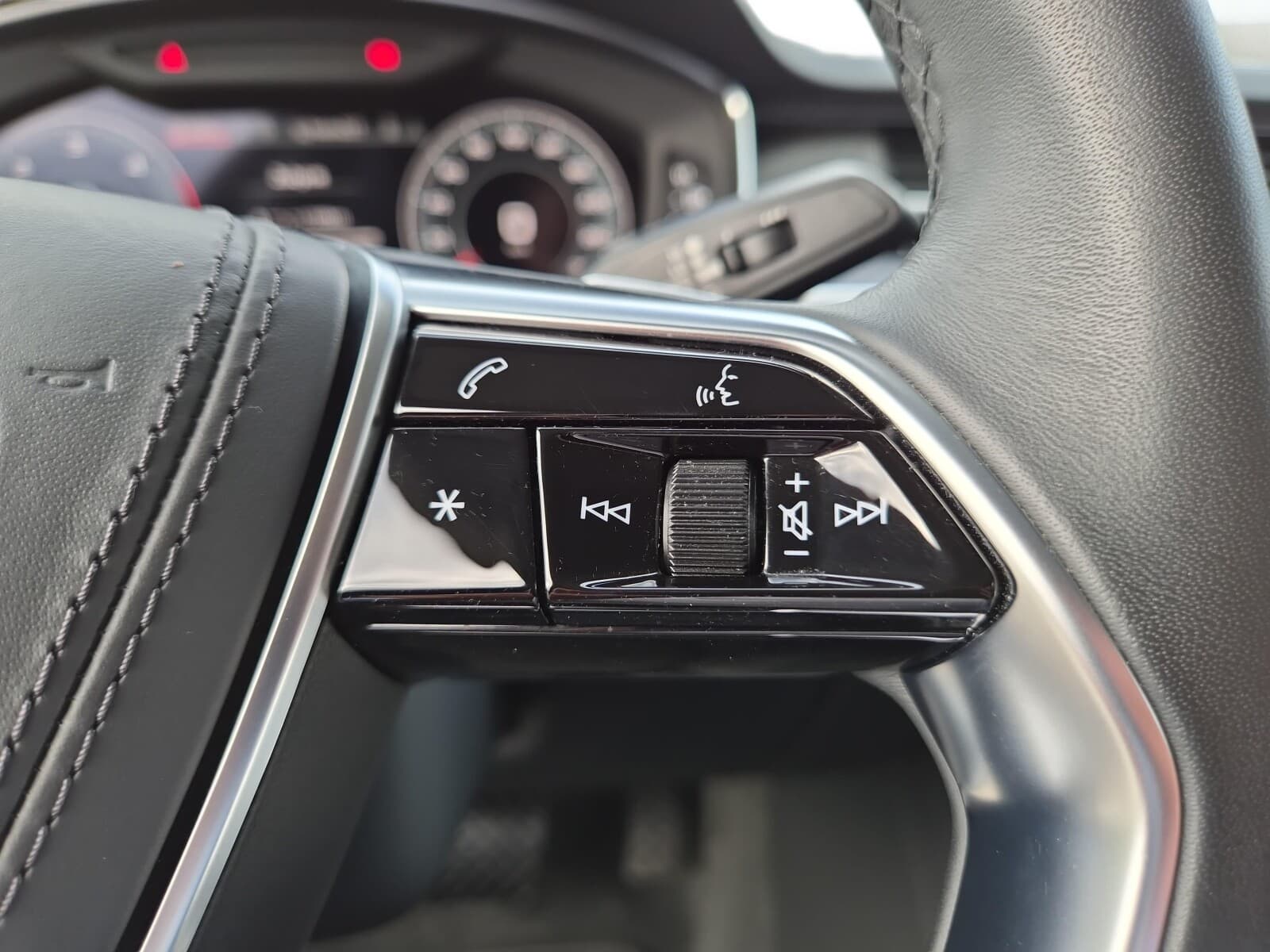 Audi A8 L