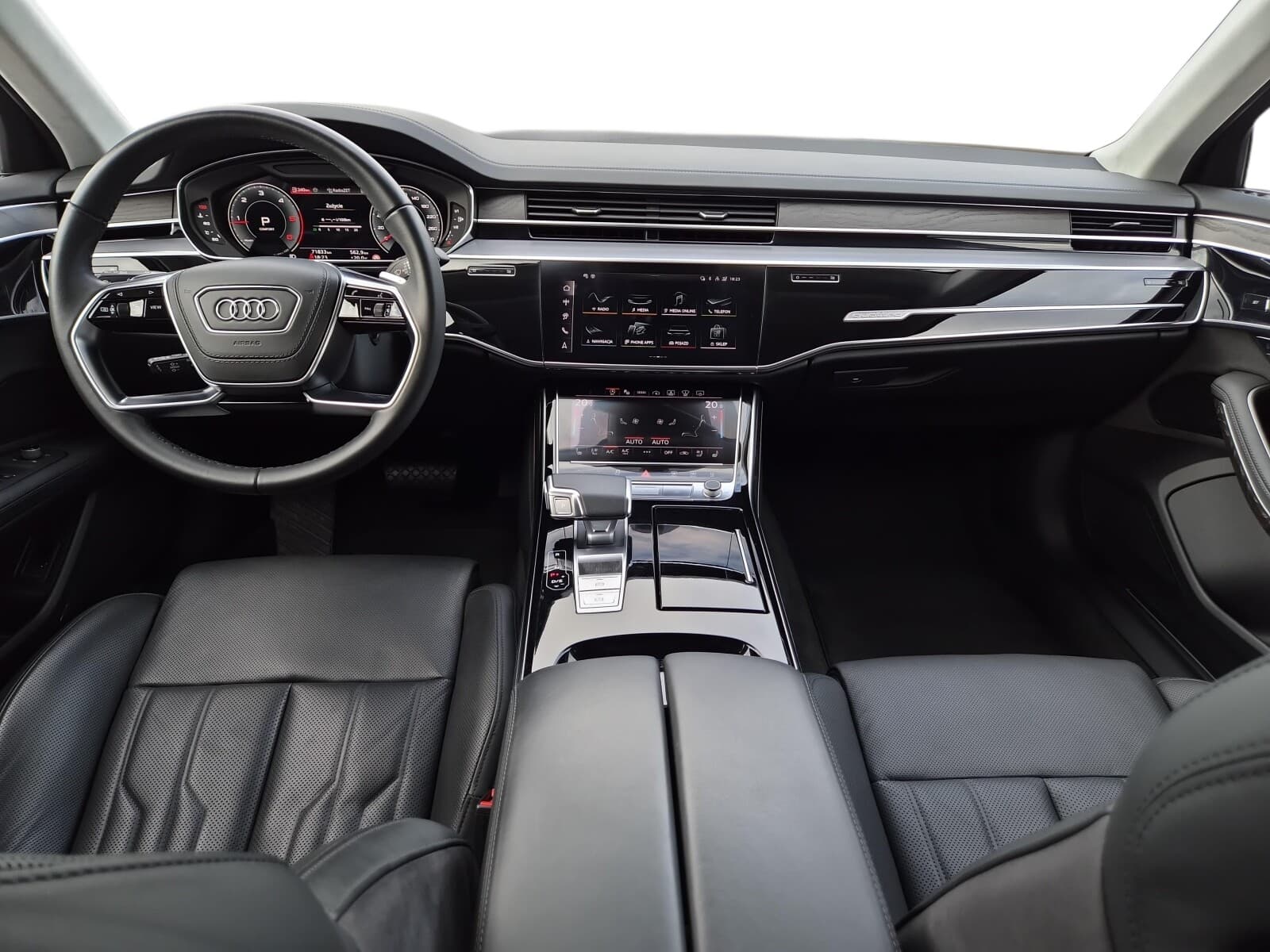 Audi A8 L