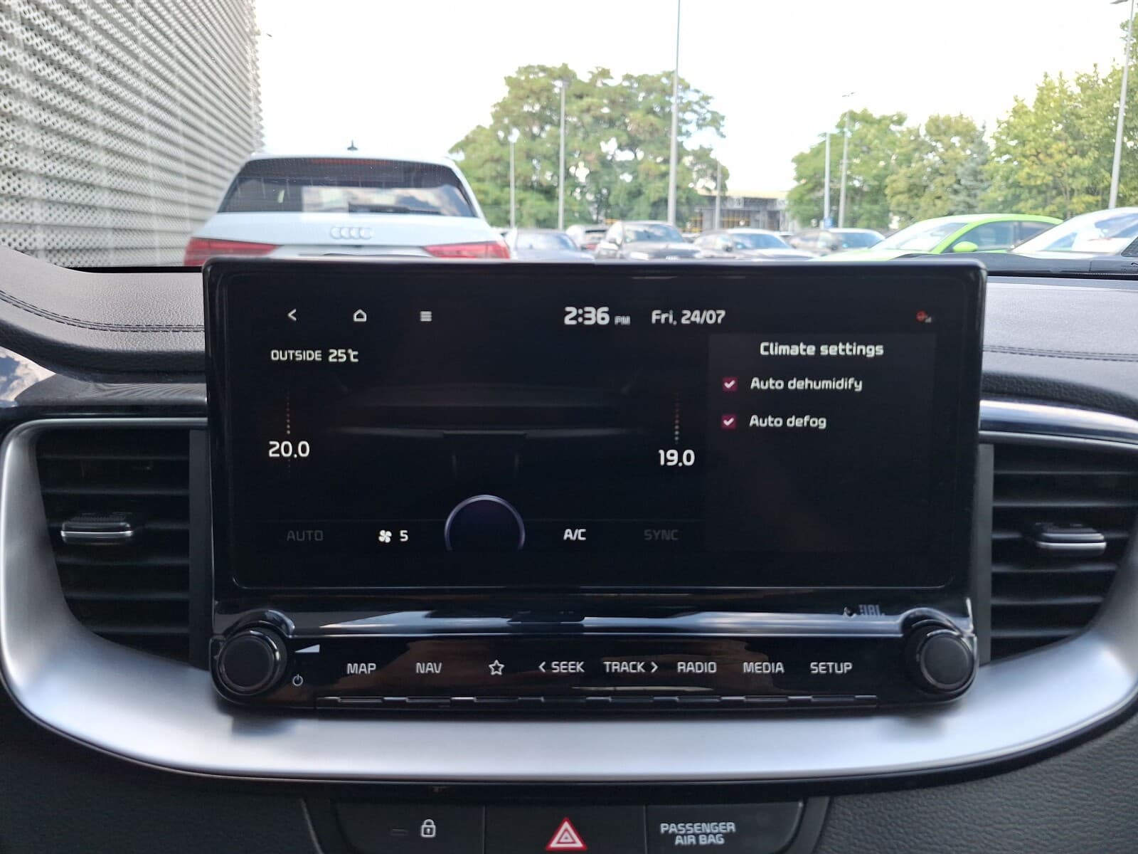 Kia XCeed