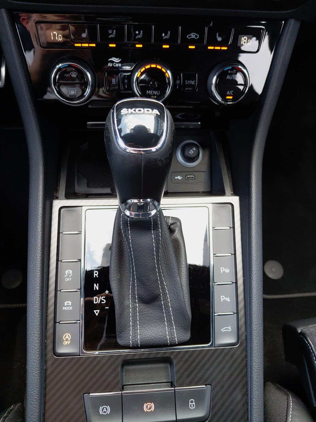 Škoda Superb Combi