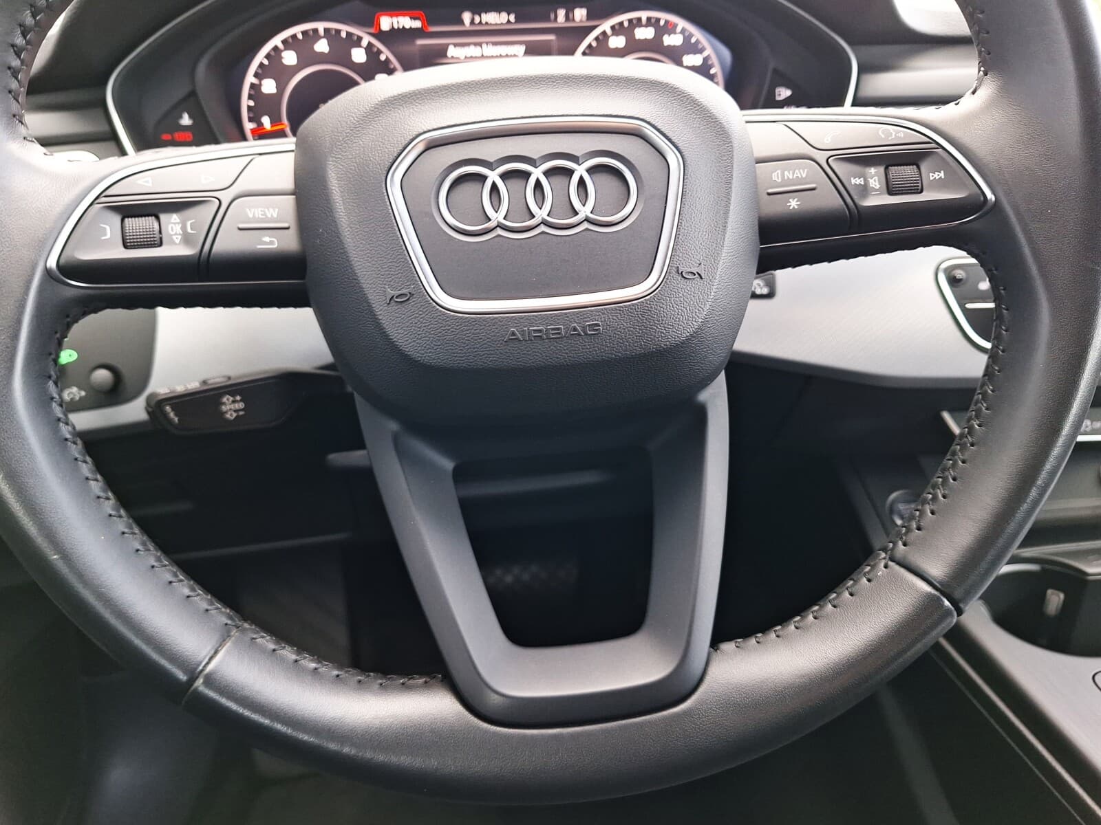 Audi A4 Limousine