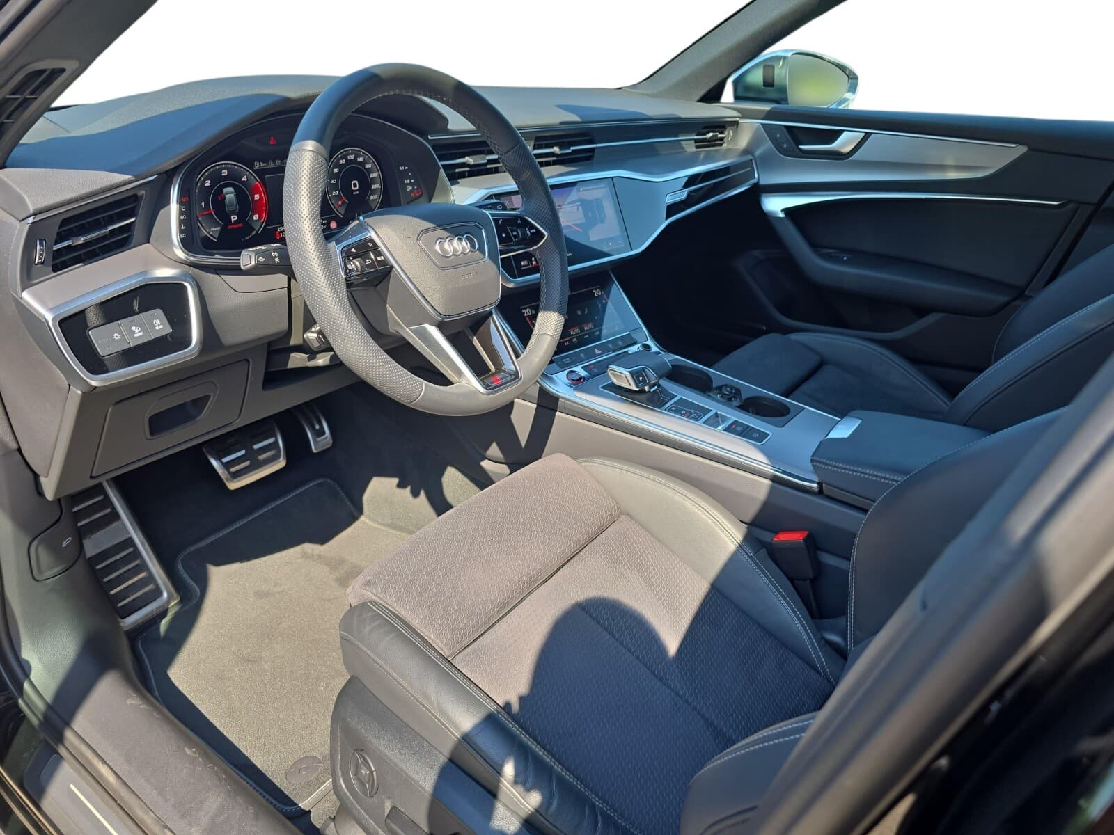 Audi S6 Avant