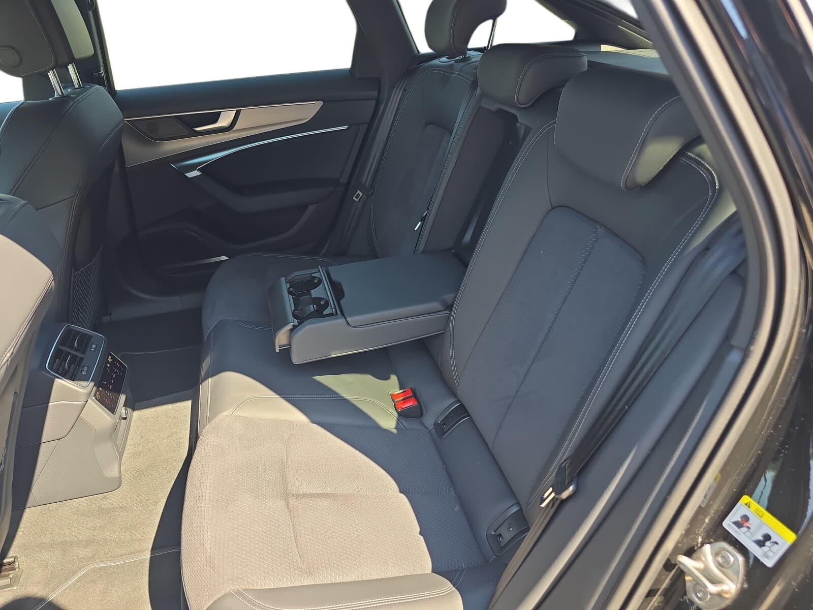 Audi S6 Avant