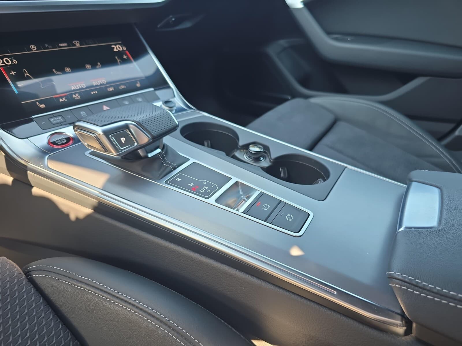 Audi S6 Avant