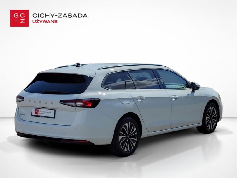 Škoda Superb 2025