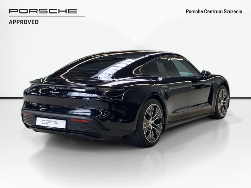 Porsche Taycan 2024