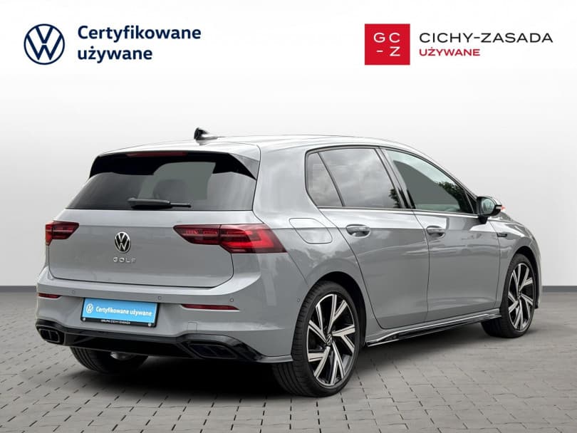 Volkswagen Golf 2024