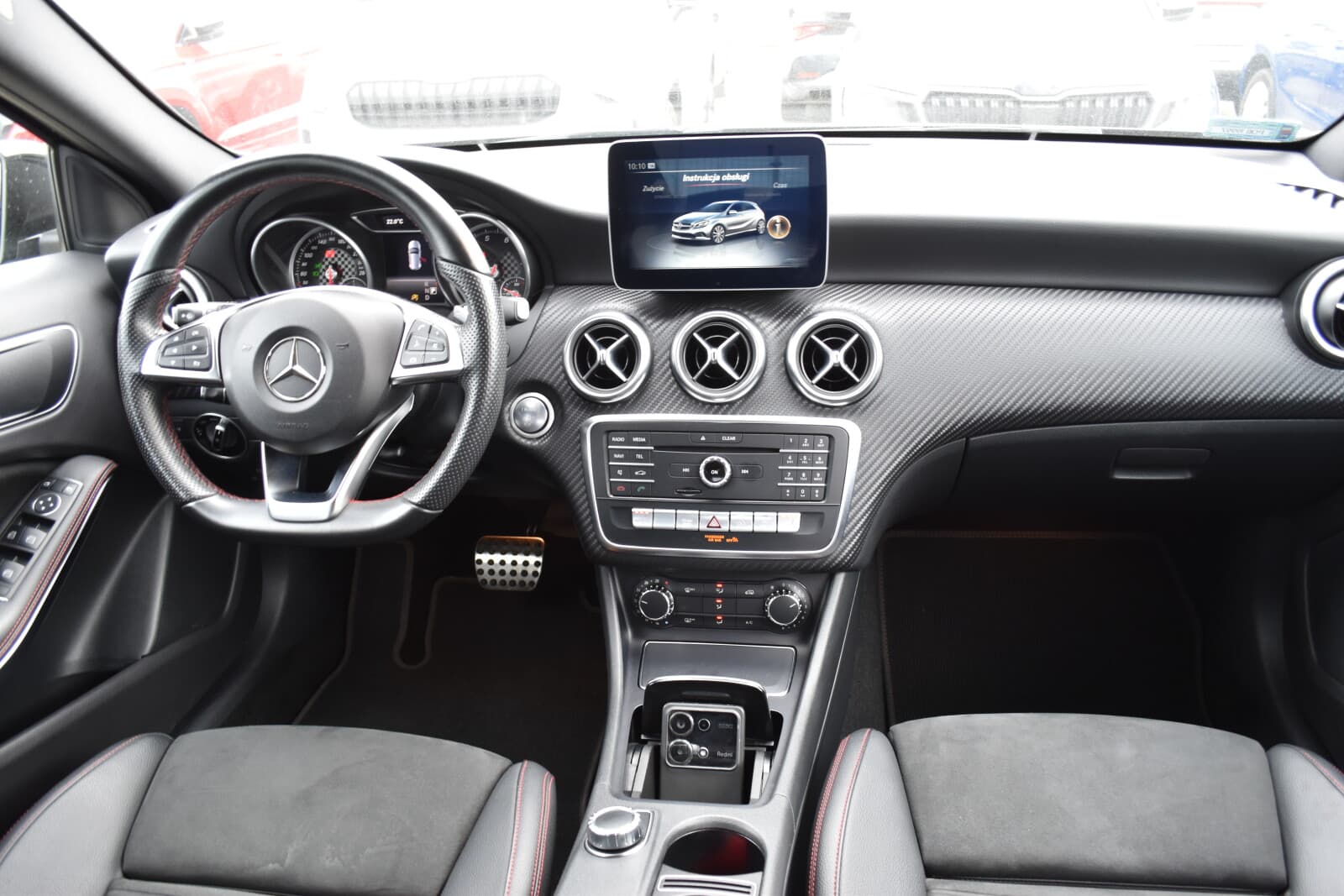 Mercedes-Benz A 180