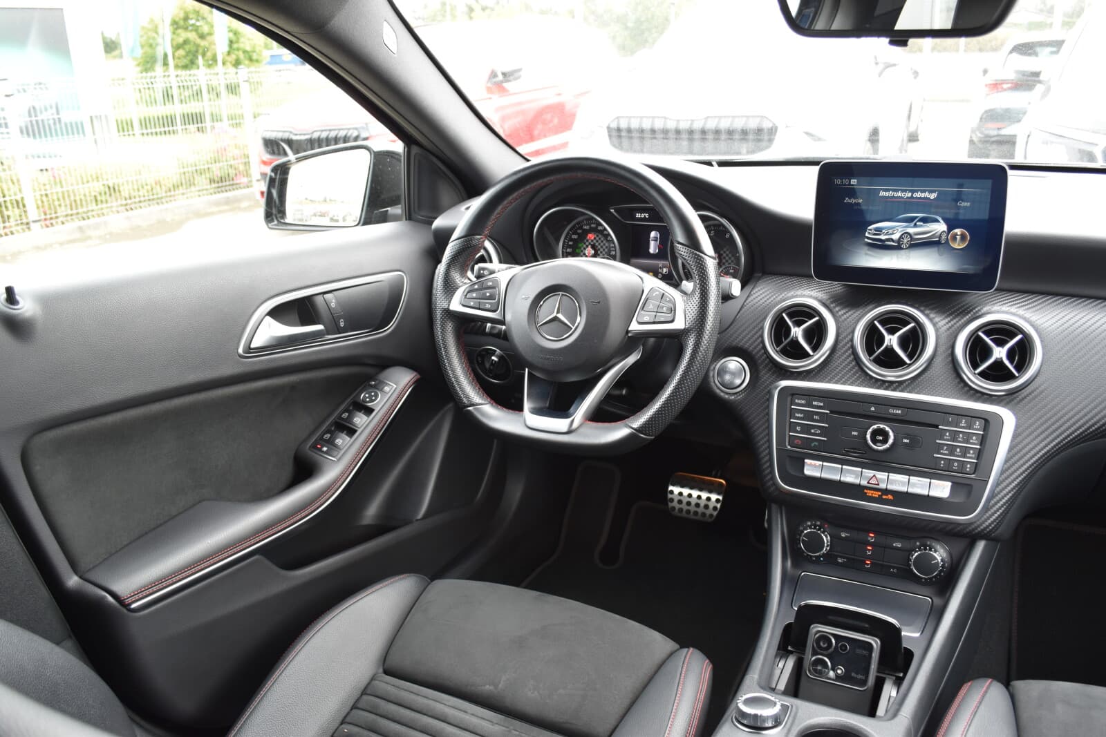 Mercedes-Benz A 180
