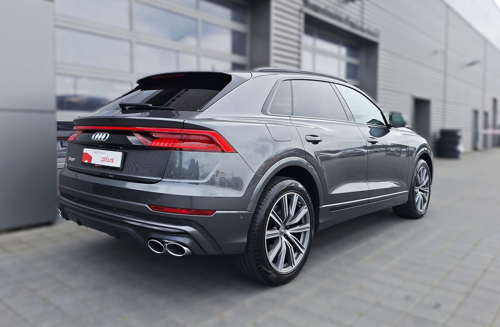 Audi SQ8