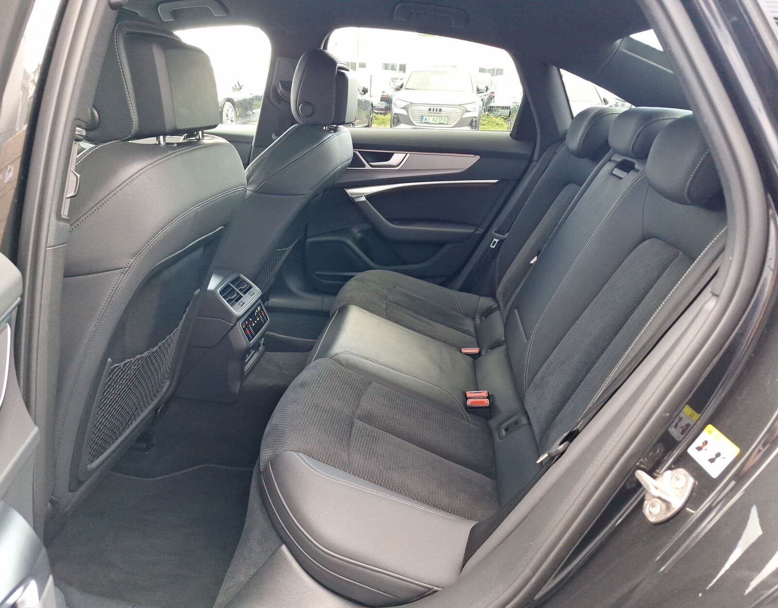 Audi A6 Limousine