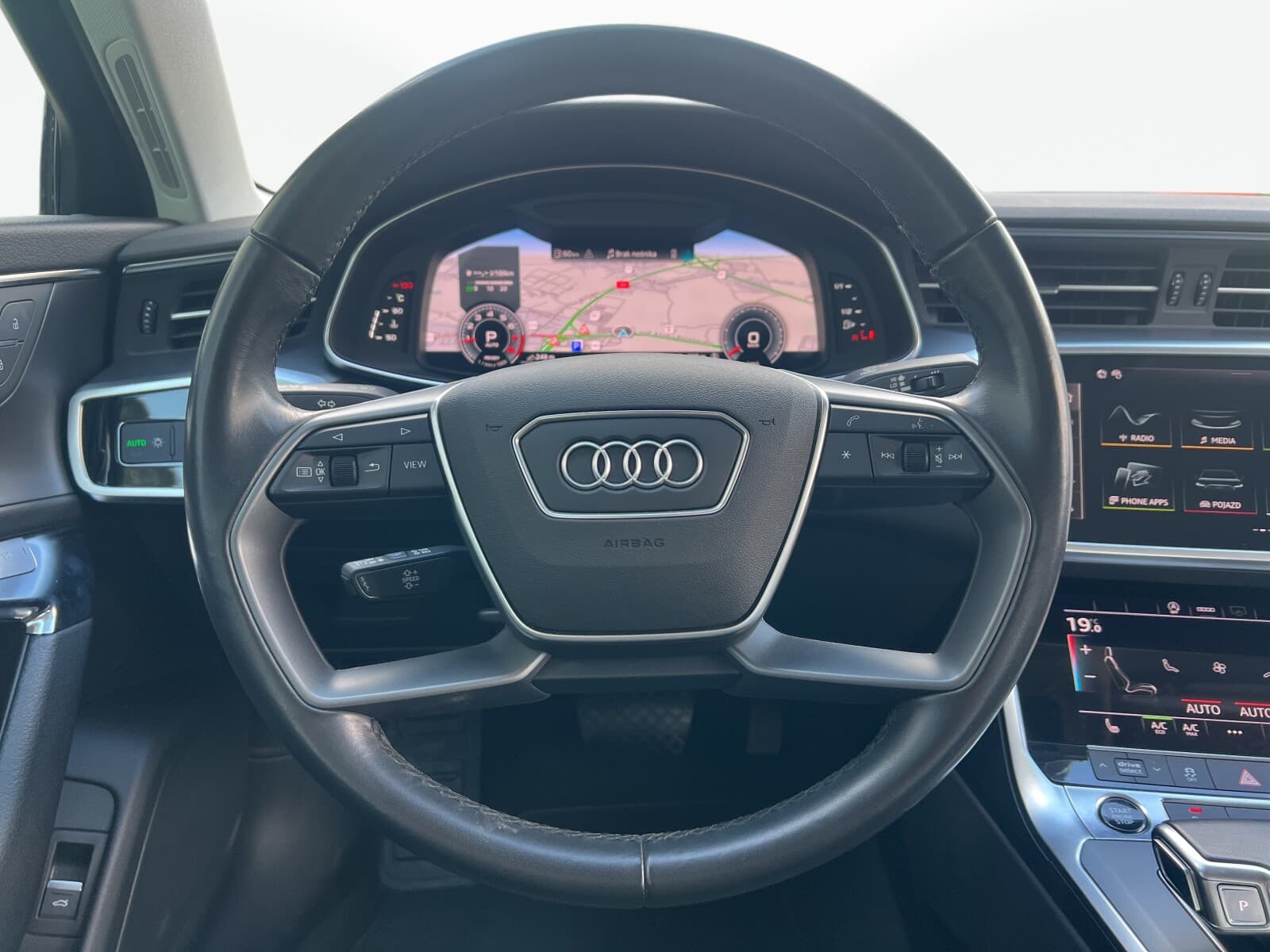 Audi A6 Limousine