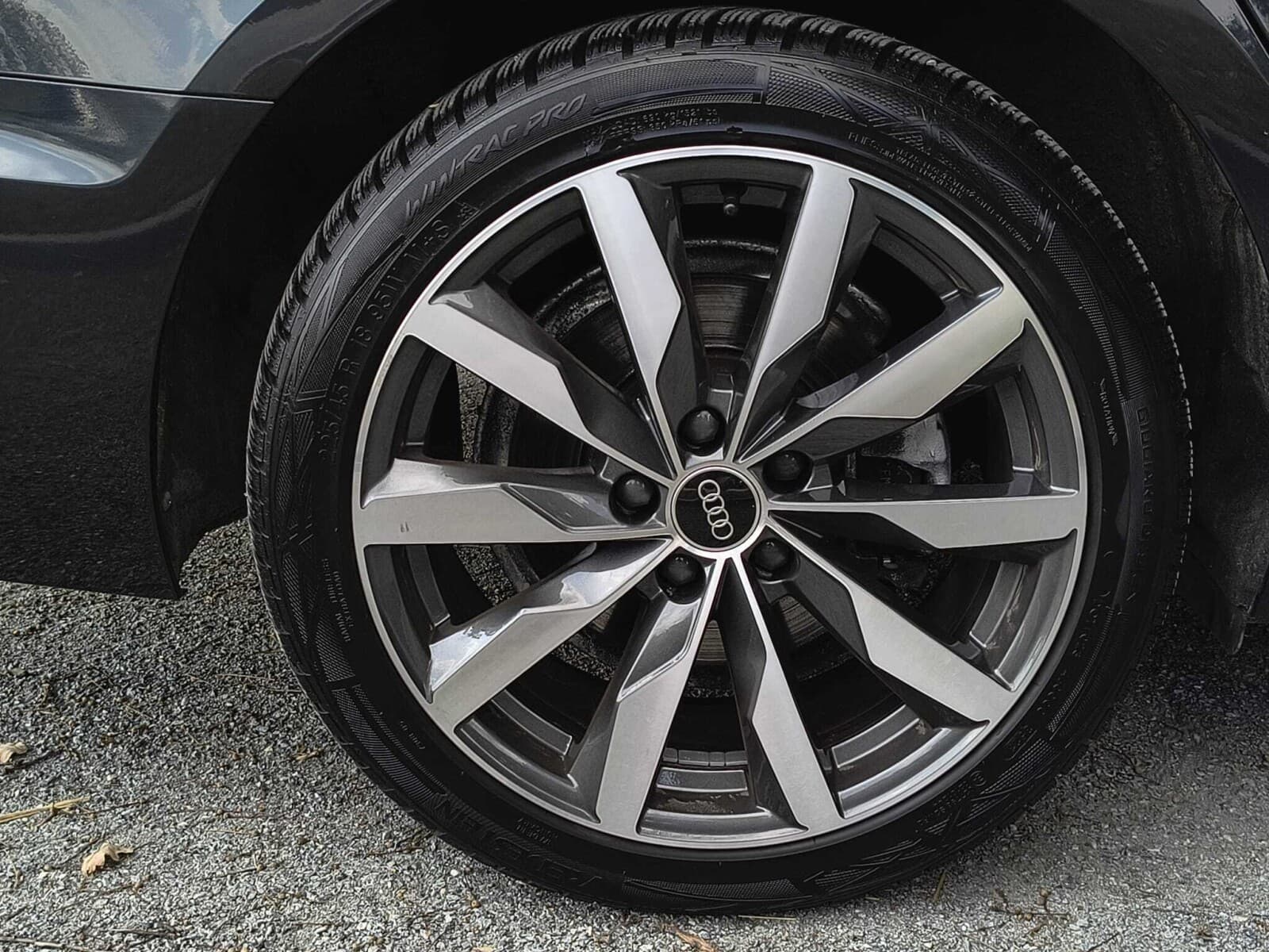 Audi A4 Limousine