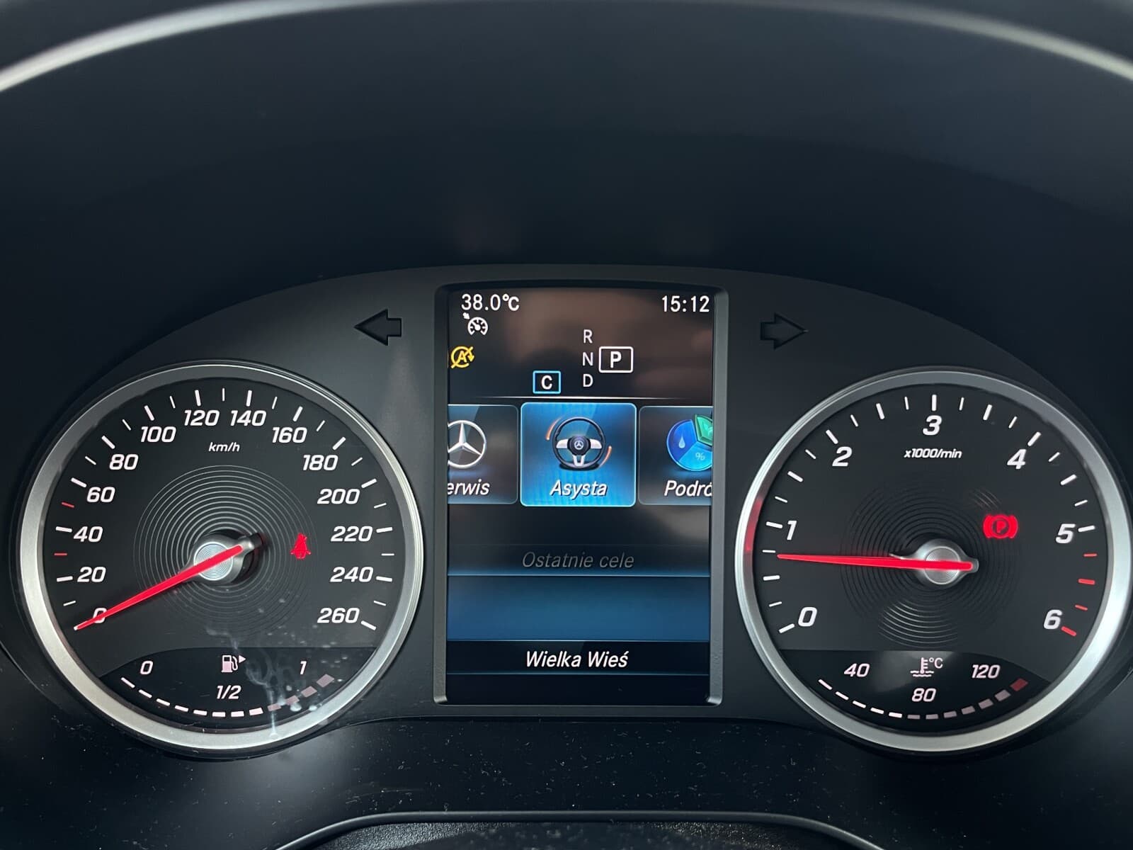 Mercedes-Benz GLC 200