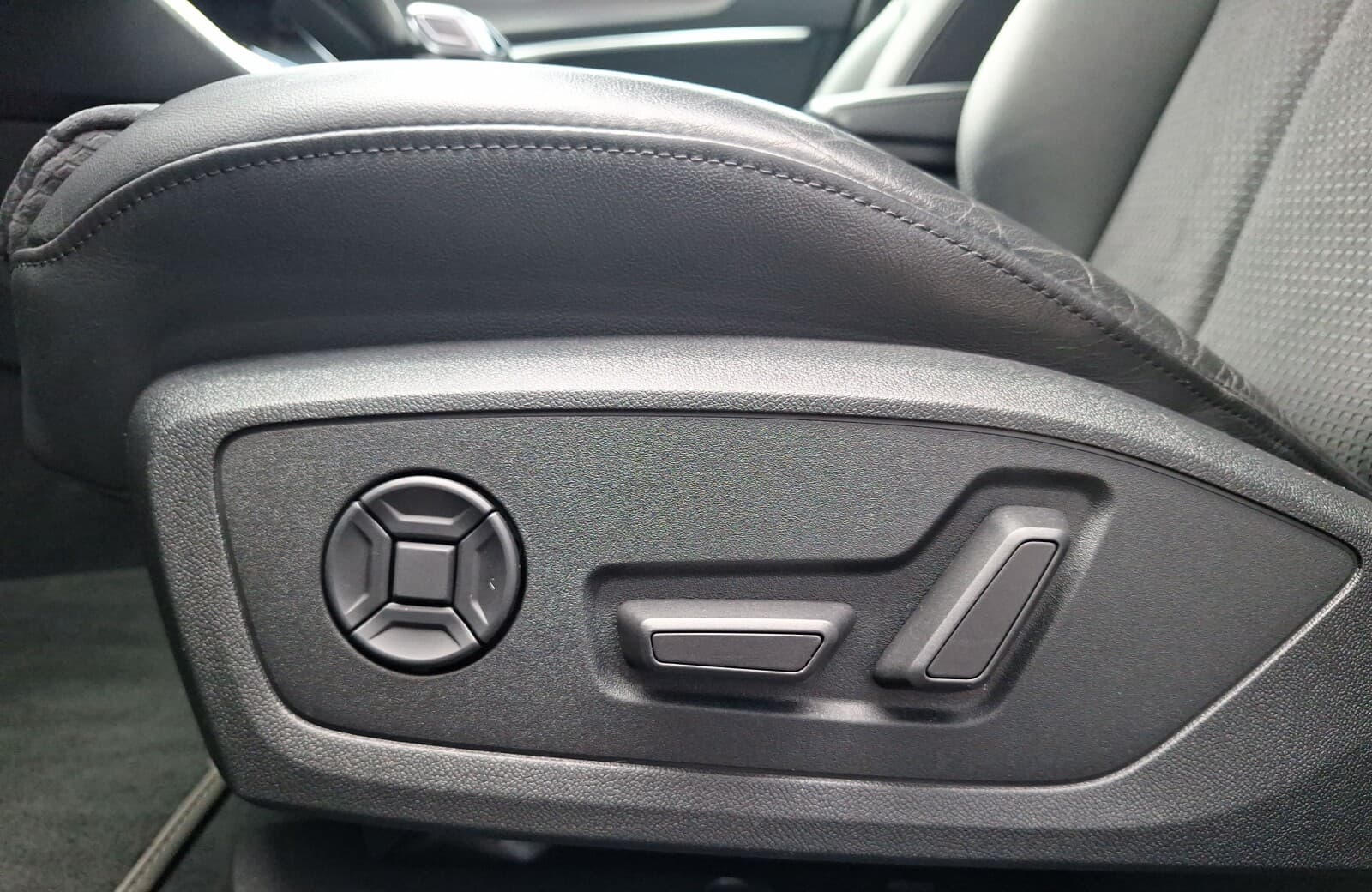 Audi A6 Limousine