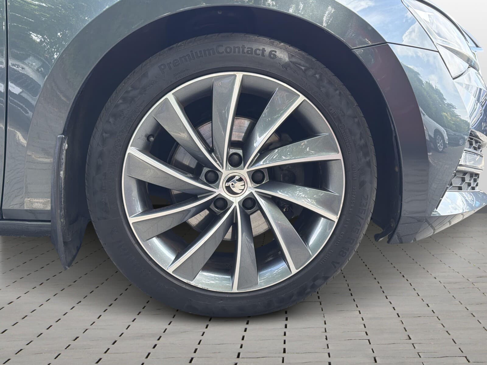 Škoda Superb