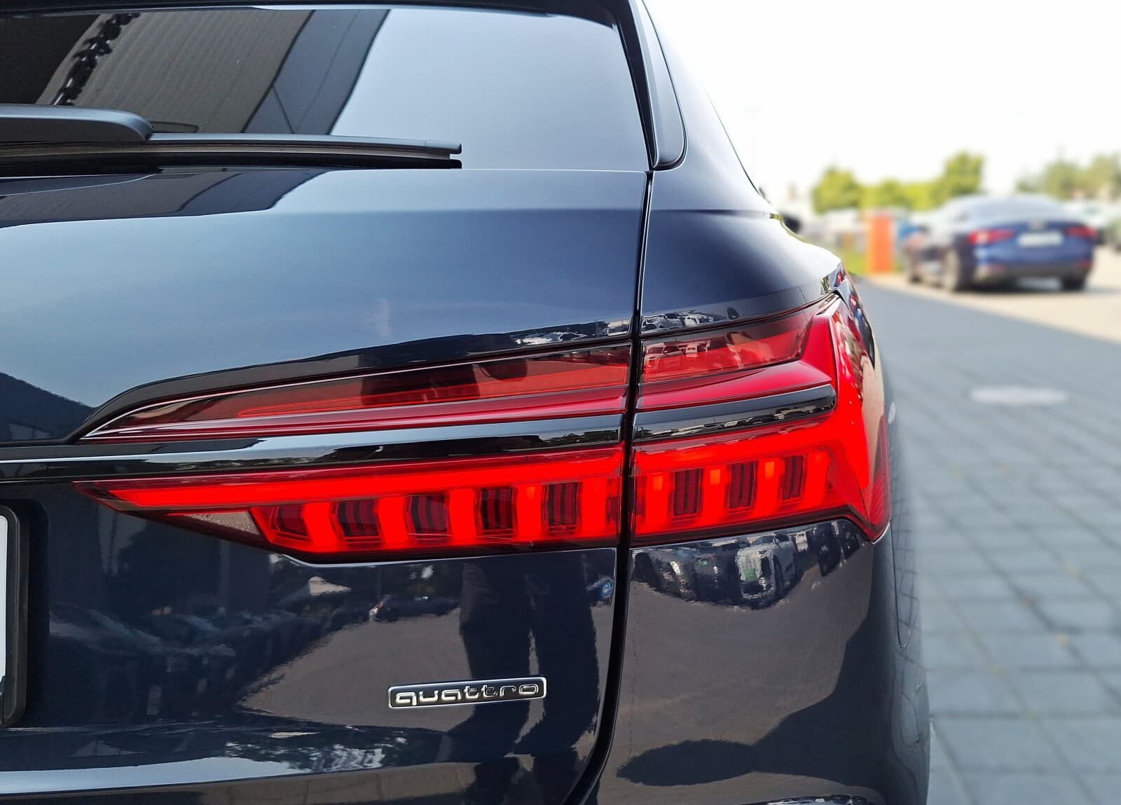 Audi A6 Avant