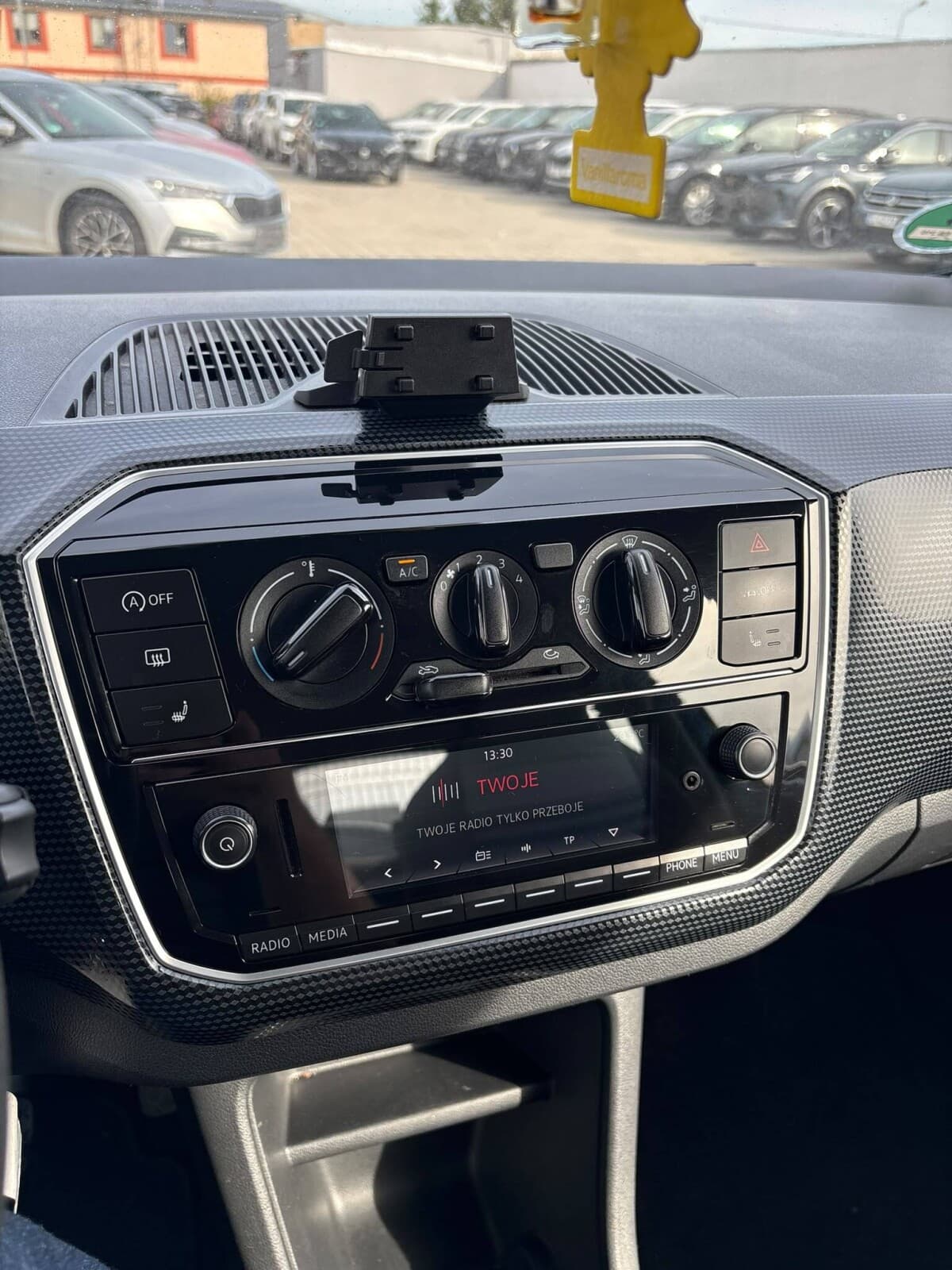 Volkswagen up!
