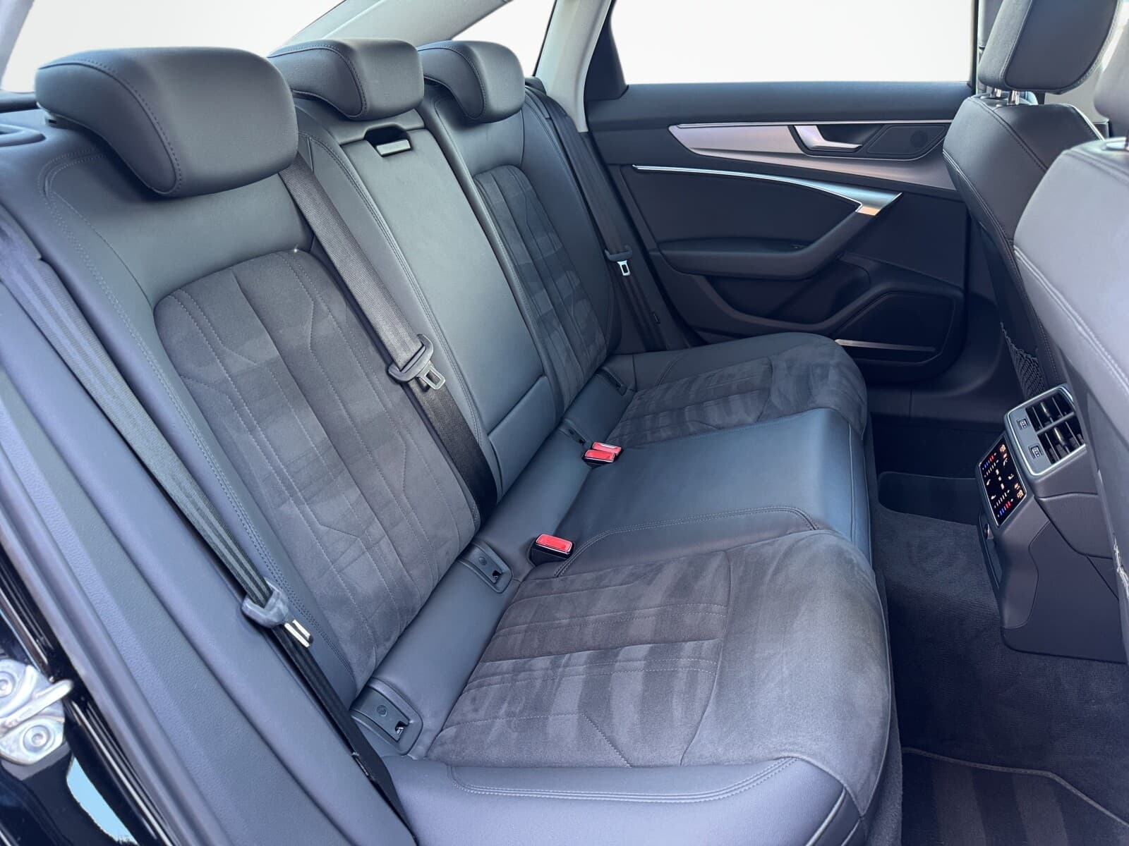 Audi A6 Limousine