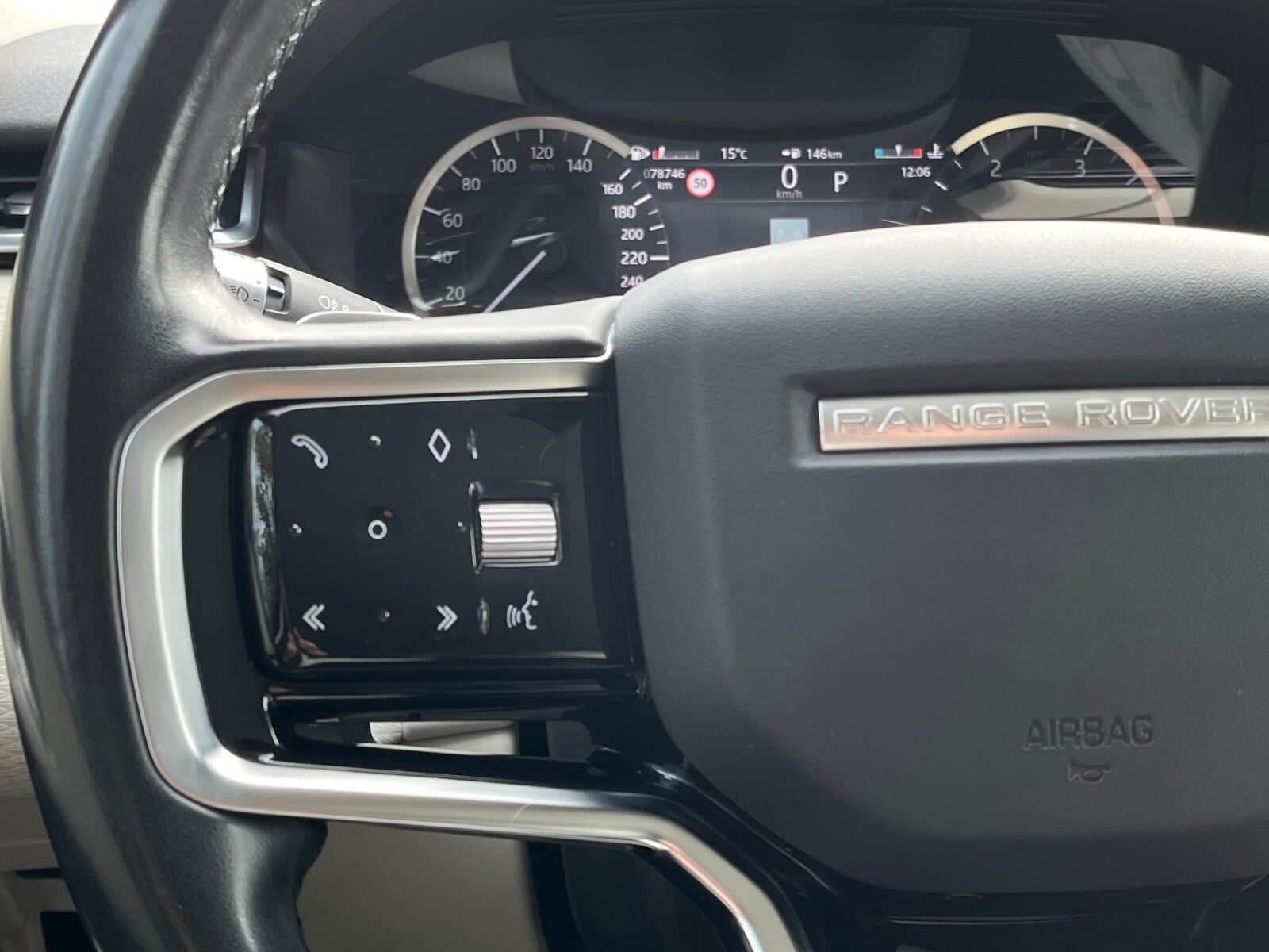Land Rover Range Rover Velar