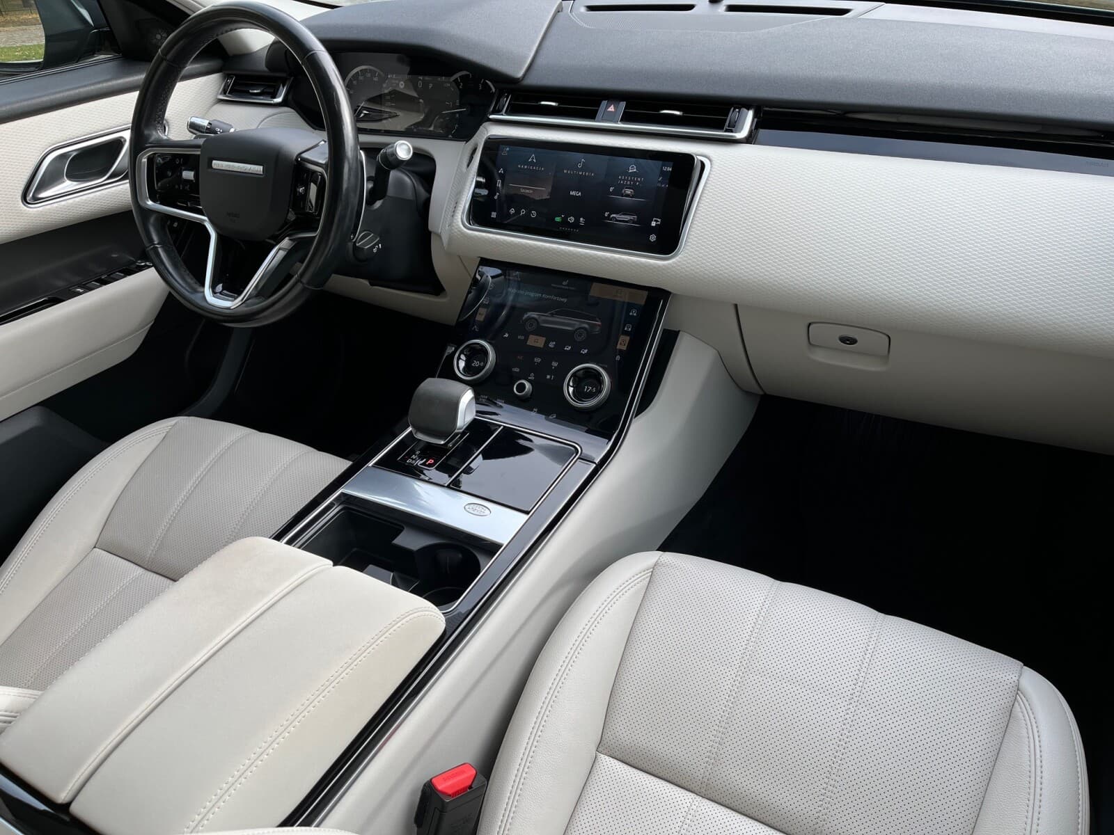 Land Rover Range Rover Velar