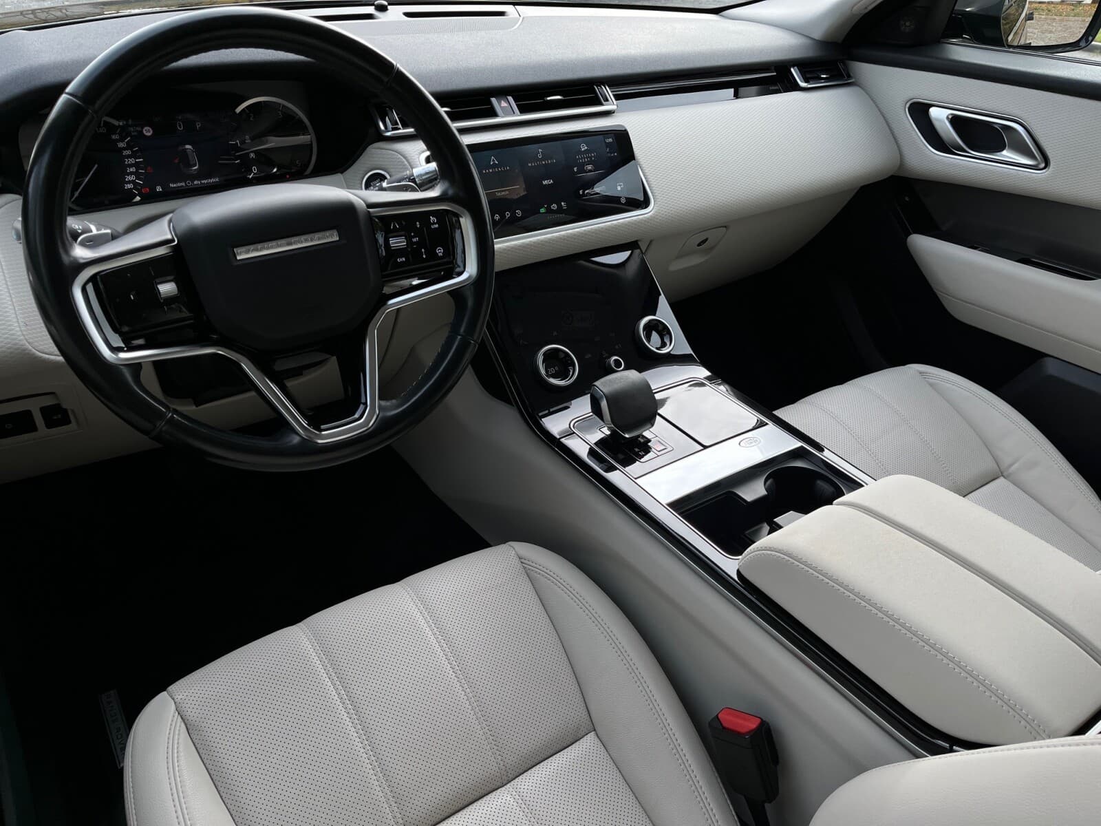 Land Rover Range Rover Velar
