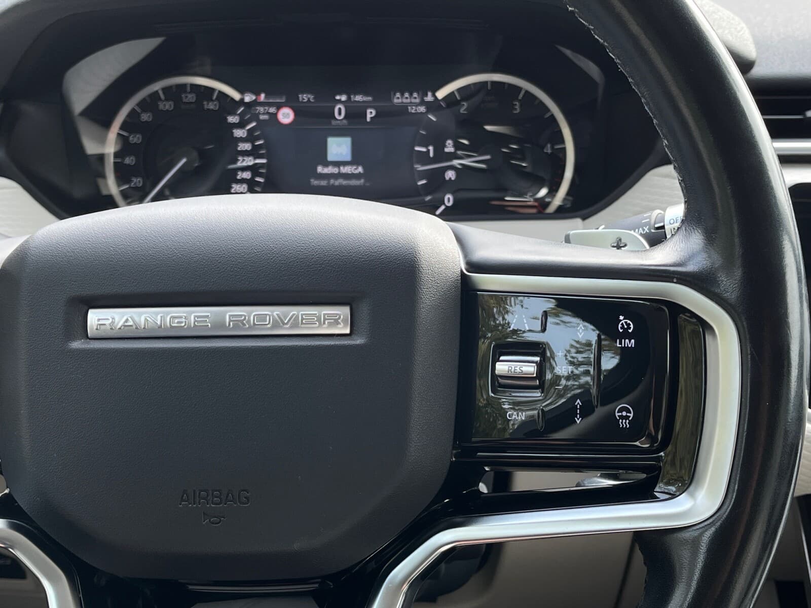 Land Rover Range Rover Velar