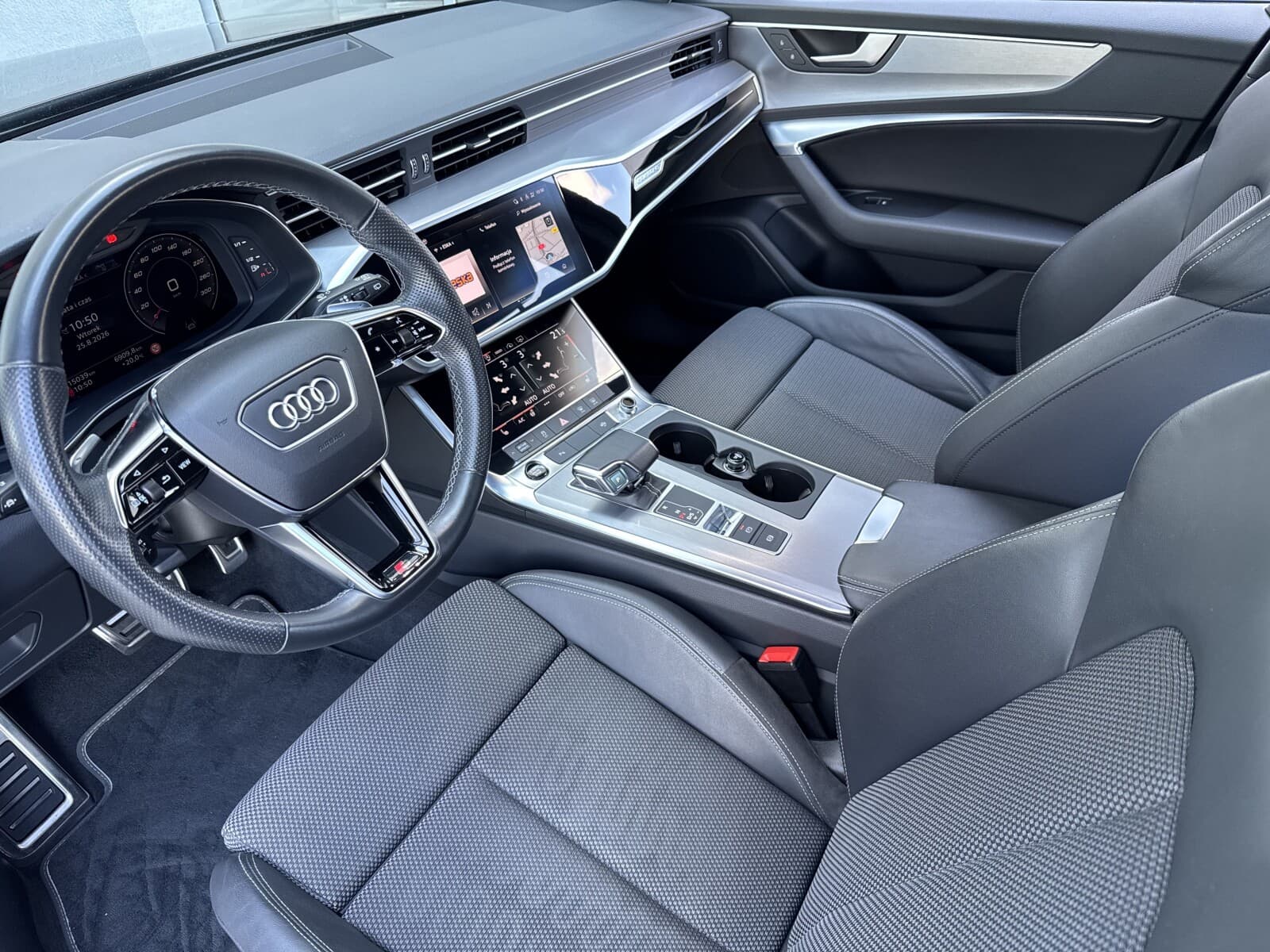 Audi A6 Avant