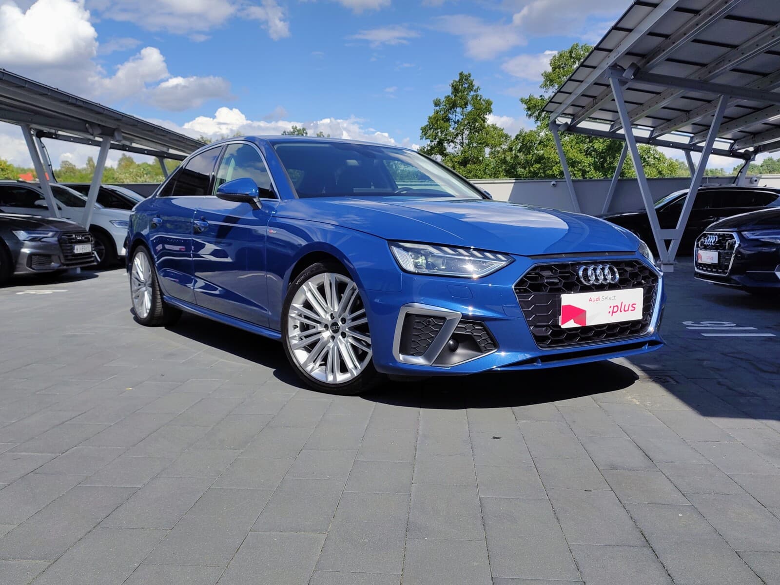 Audi A4 Limousine