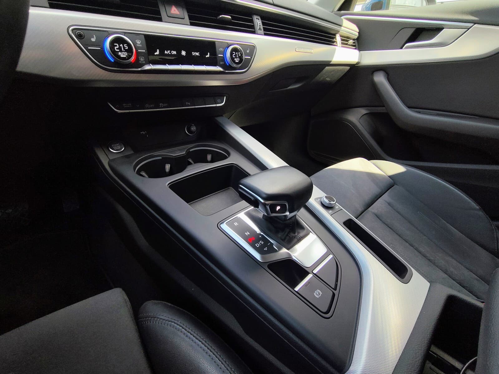 Audi A4 Limousine