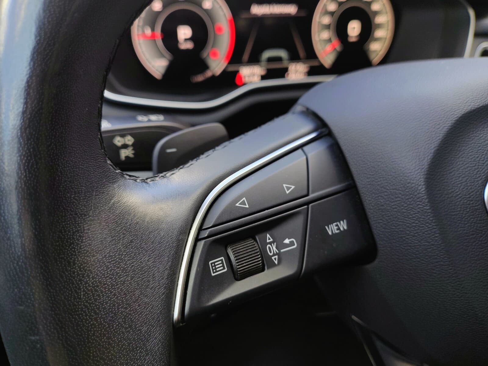 Audi A4 Limousine